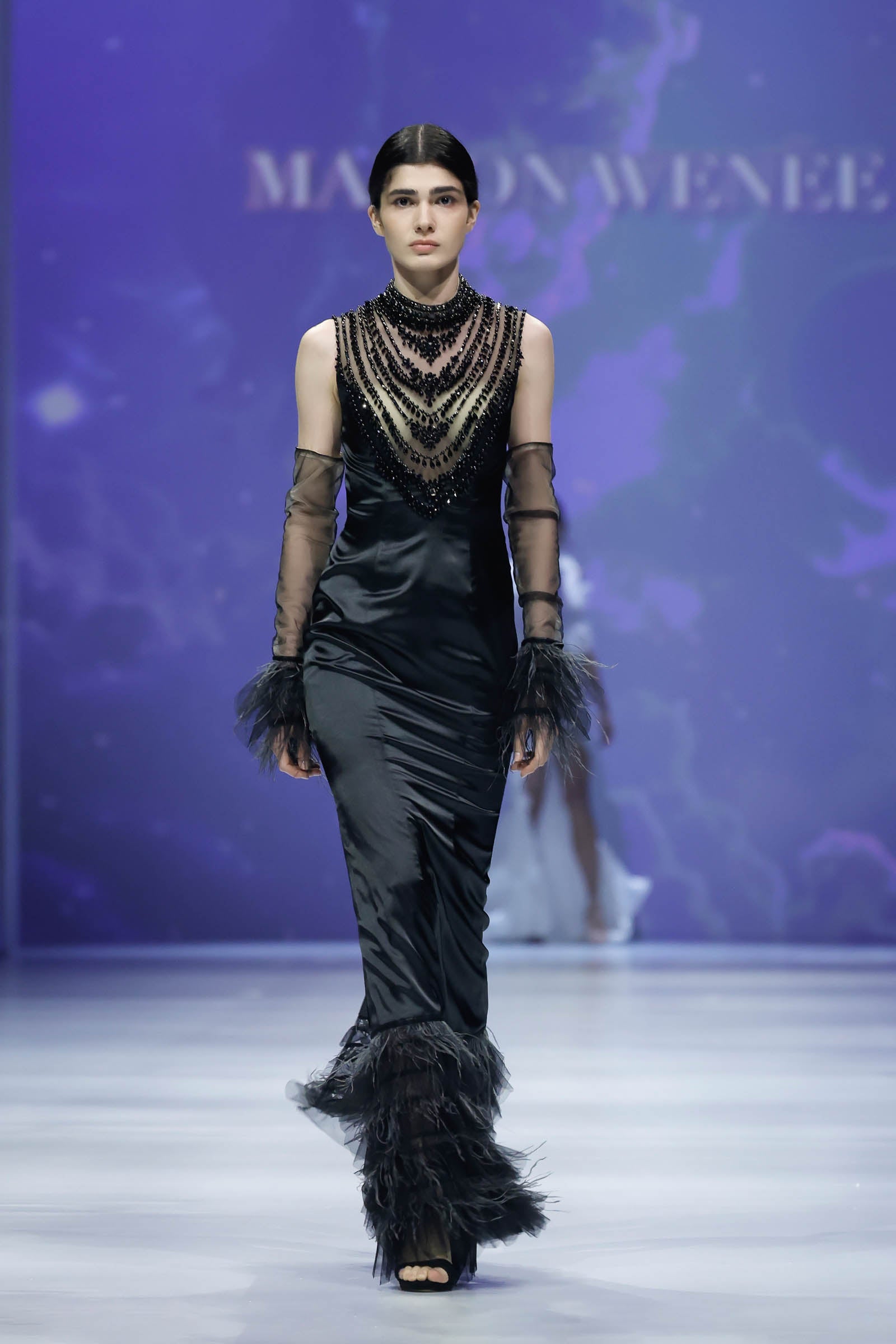 LOOK 13