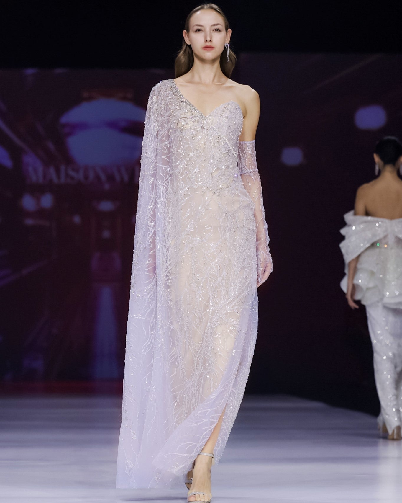 LOOK 5