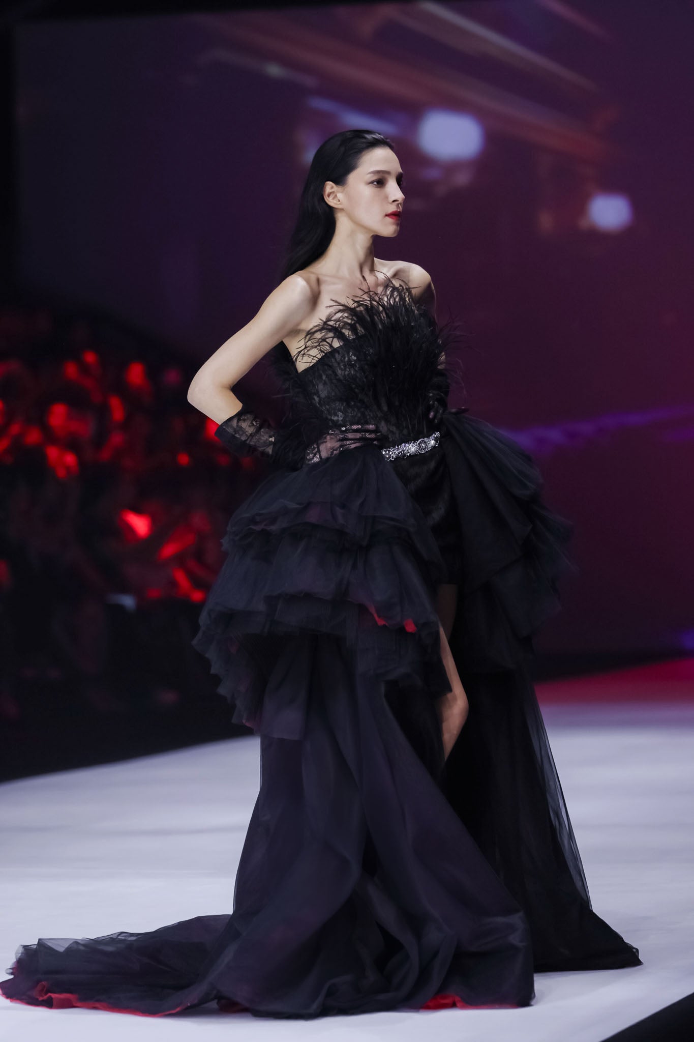 LOOK 9