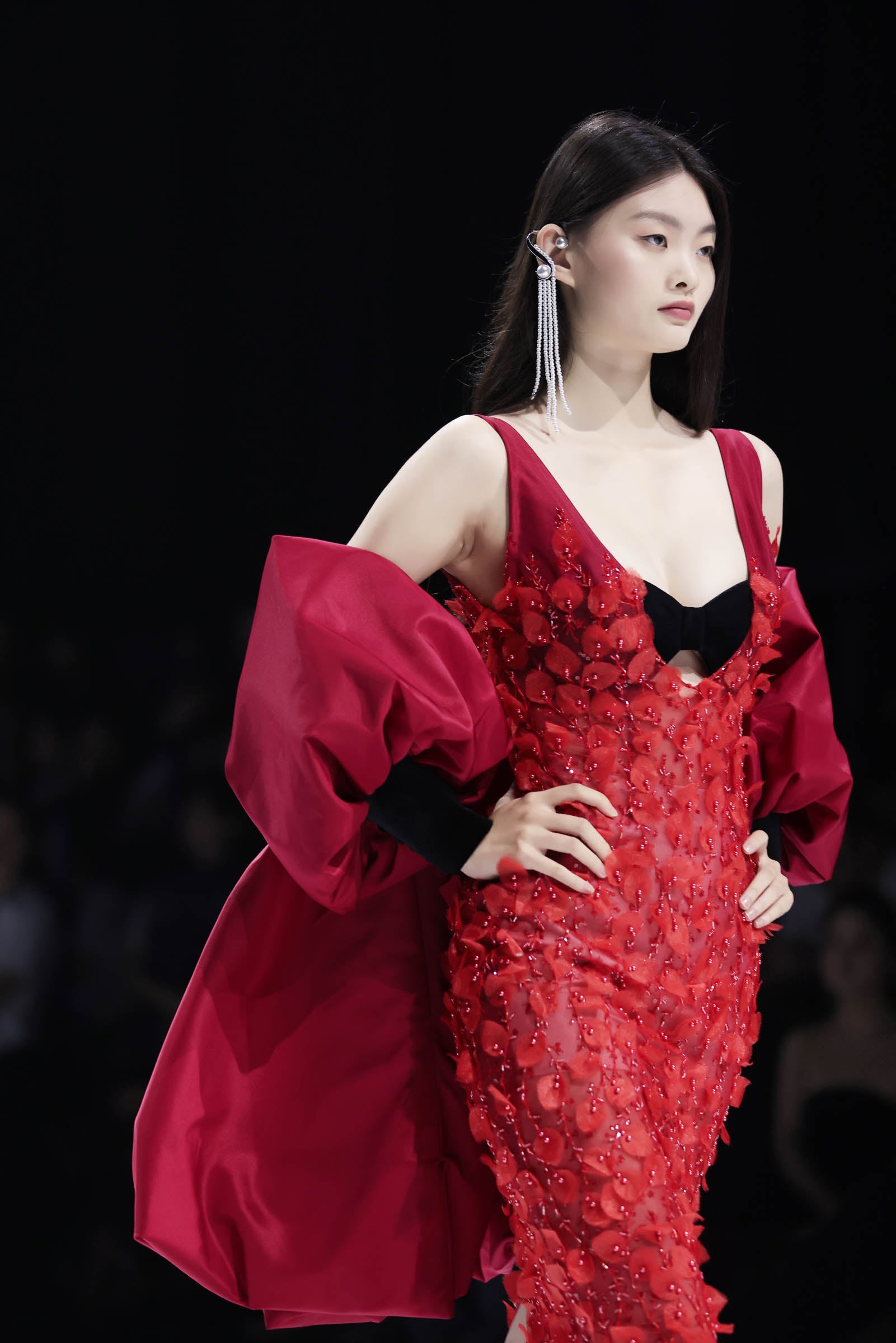 LOOK 11