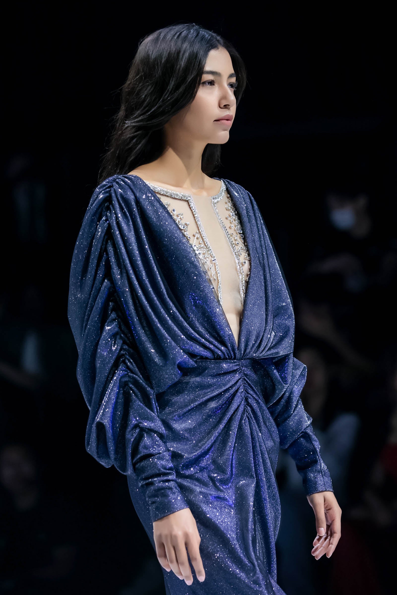 LOOK 10