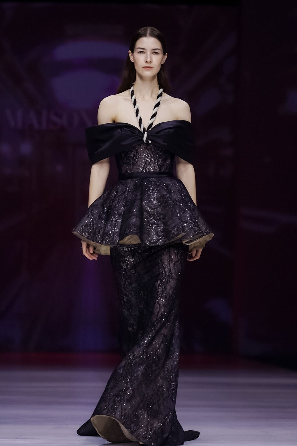 LOOK 15