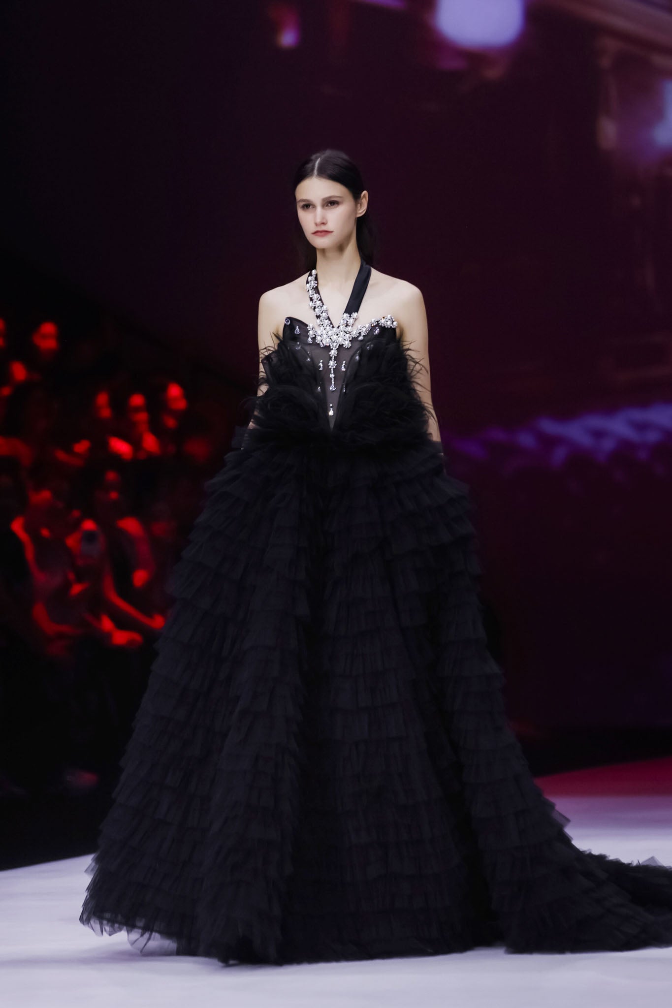 LOOK 13